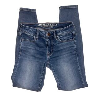 AEO AMERICAN EAGLE OUTFITTERS Jegging Super Stretch jeans women’s size 0